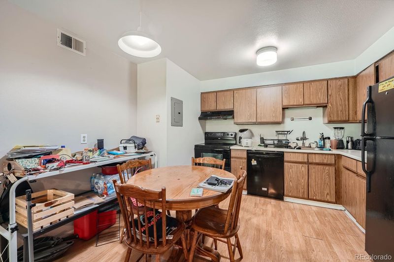2575 S Syracuse Way #I205, Denver, CO 80231