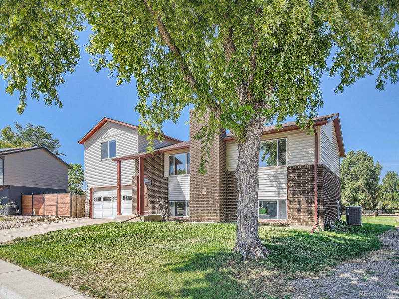 10479 King Cir, Westminster, CO 80031