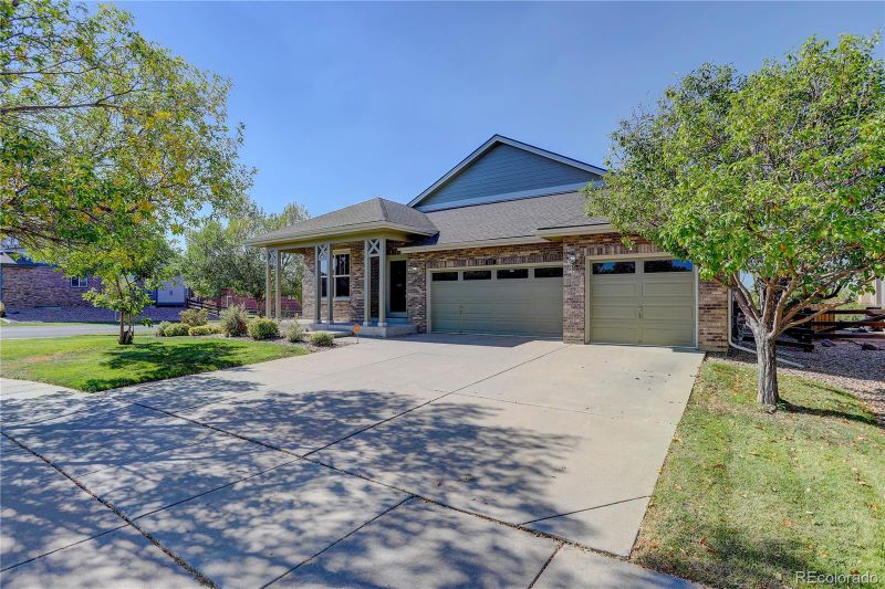 237 N Coolidge Way, Aurora, CO 80018