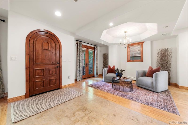 469 S Ogden St, Denver, CO 80209