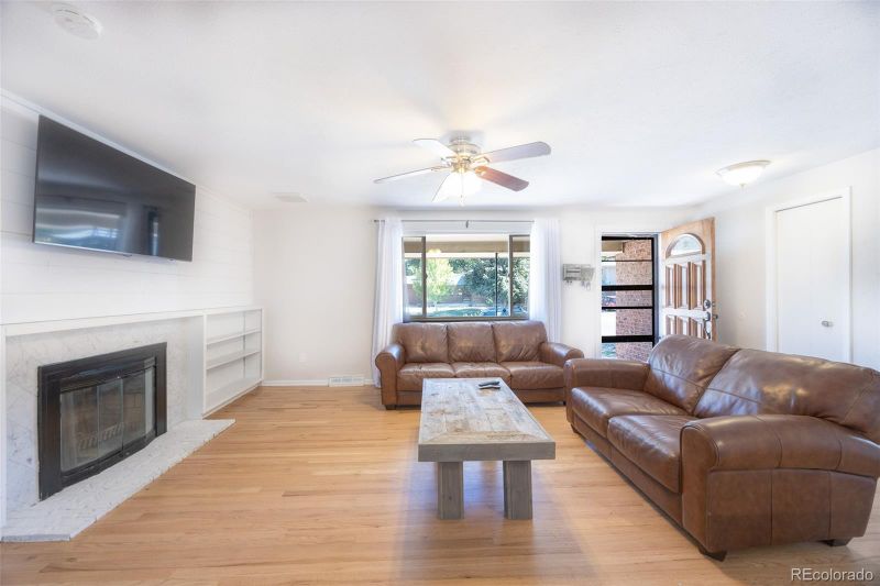 1103 S Dudley St, Lakewood, CO 80232