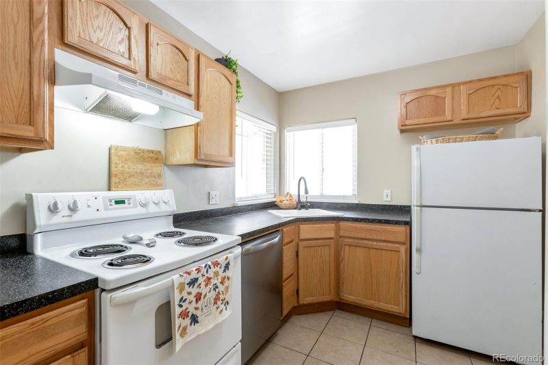 6 Vrain St, Denver, CO 80219