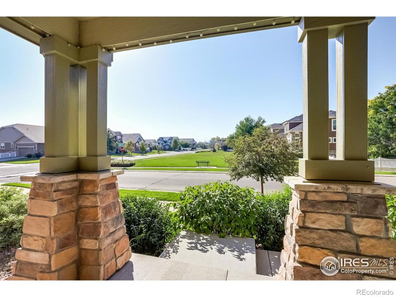 208 Olympia Ave, Longmont, CO 80504
