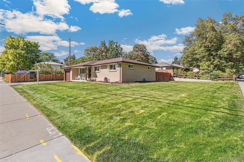 8593 W Florida Ave, Lakewood, CO 80232