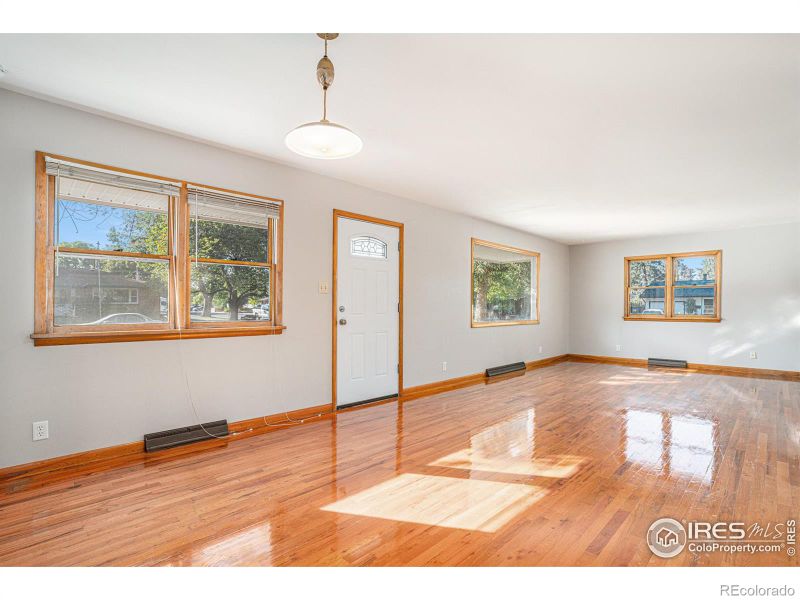 408 Crescent Dr, Loveland, CO 80538