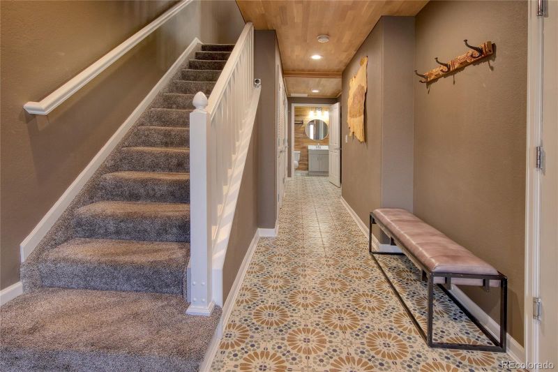 957 Burning Bush Point, Monument, CO 80132