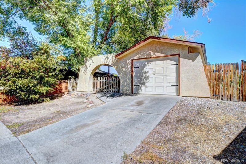 3043 Wedgewood Ave, Grand Junction, CO 81504