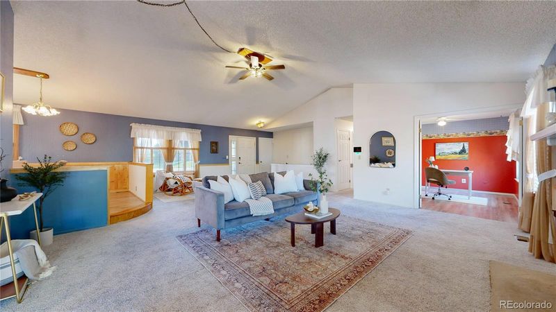 17653 E Tennessee Dr, Aurora, CO 80017