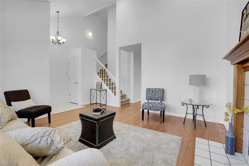 501 White Cloud Dr, Highlands Ranch, CO 80126