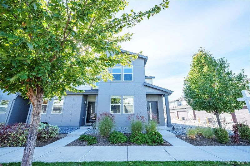 16020 E Warner Pl, Denver, CO 80239