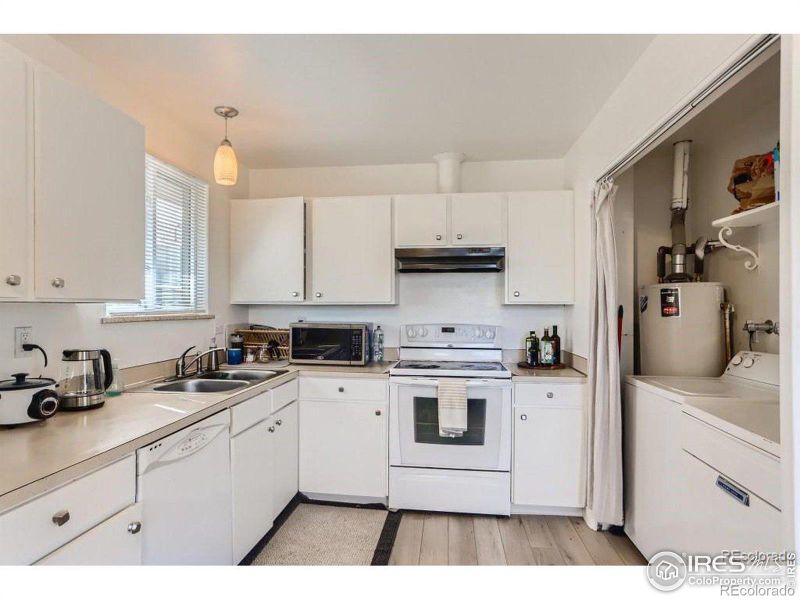 2250 Grove Cir, Boulder, CO 80302