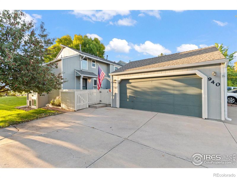 940 Reynolds Farm Ln #A, Longmont, CO 80503