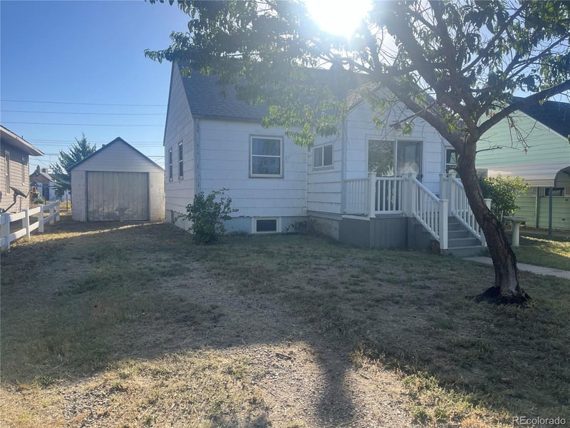 176 11th St, Burlington, CO 80807