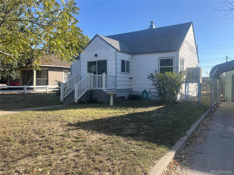 176 11th St, Burlington, CO 80807