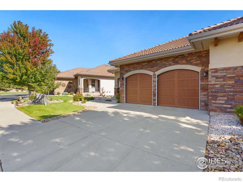 602 Split Rock Dr, Loveland, CO 80537