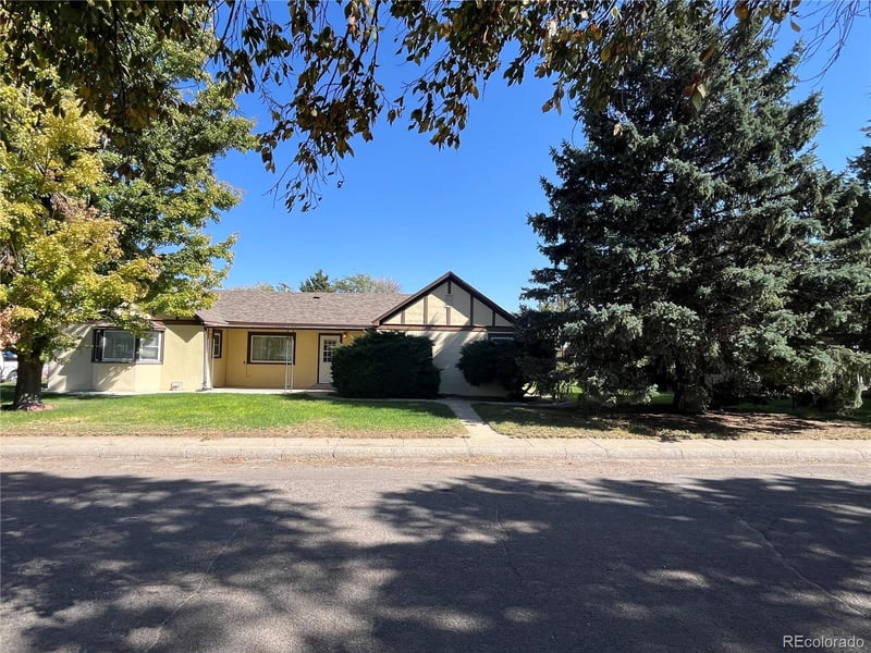 311 Illinois Ave, Stratton, CO 80836