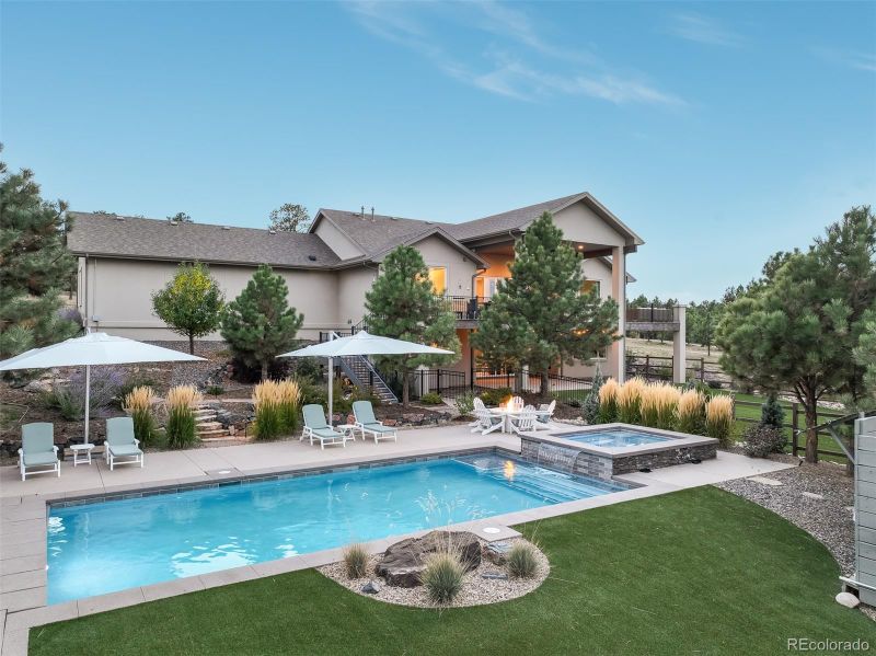 2066 Mahaffie Ct, Monument, CO 80132