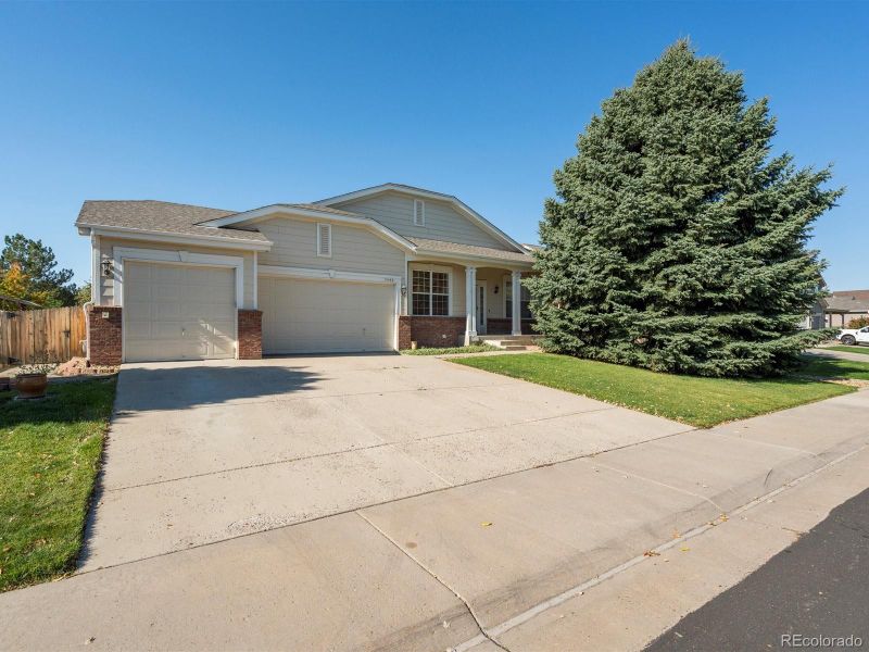 17153 E Hawksbead Dr, Parker, CO 80134