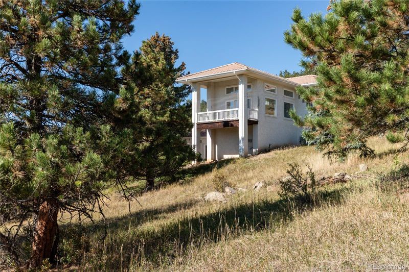 804 Neville Ln, Golden, CO 80401