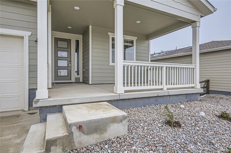 5685 Wayfarer Cir, Firestone, CO 80504