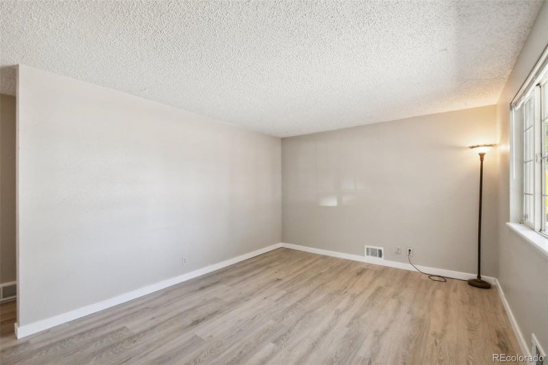 6591 Albion St, Commerce City, CO 80022