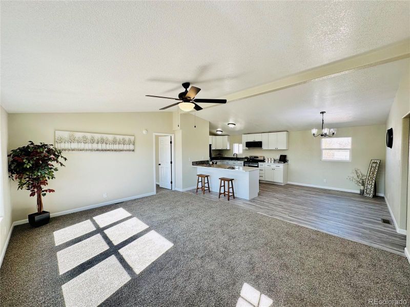 363 E Countryside Dr, Pueblo, CO 81007