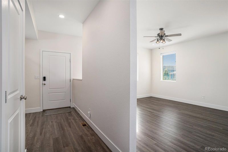 12744 Crane River Dr, Longmont, CO 80504