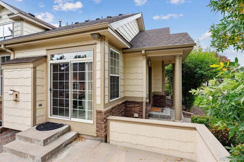 8404 S Moore St, Littleton, CO 80127