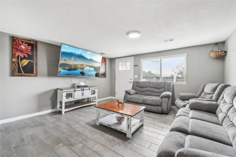 7500 Kearney St, Commerce City, CO 80022