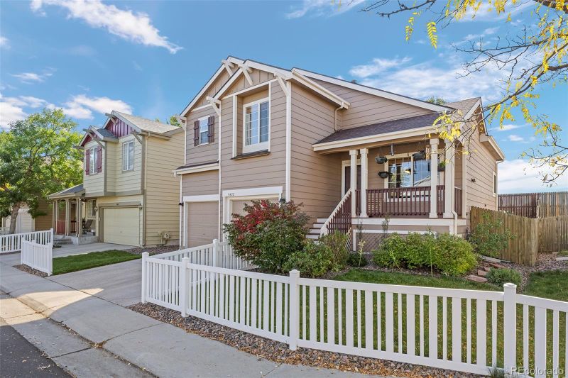9422 E Louisiana Ave, Denver, CO 80247