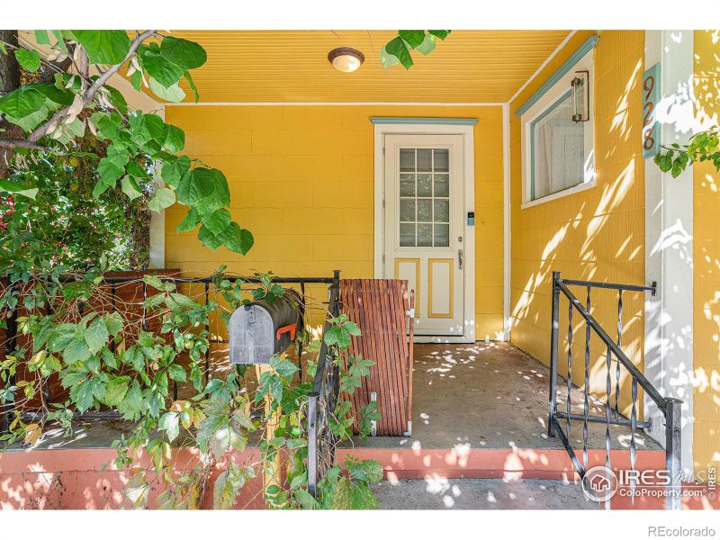928 N Jefferson Ave, Loveland, CO 80537