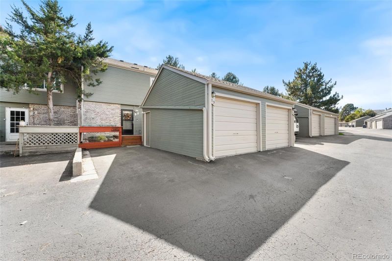 3403 S Ammons St #18-3, Lakewood, CO 80227