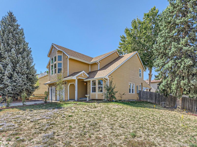 3809 S Ventura St, Aurora, CO 80013