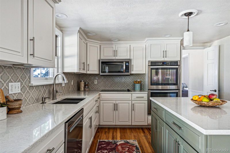3891 S Narcissus Way, Denver, CO 80237
