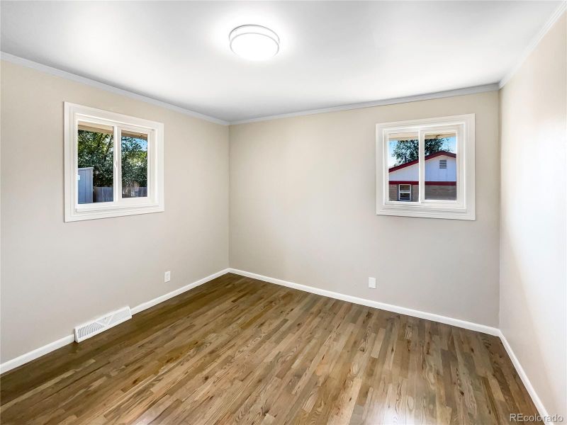 8520 Essex St, Denver, CO 80229
