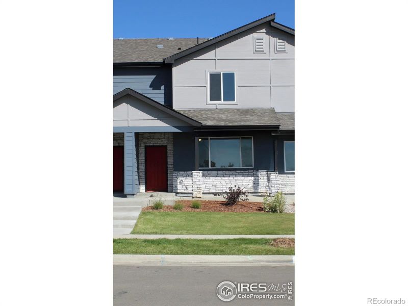 6933 4th St Rd #4, Greeley, CO 80634