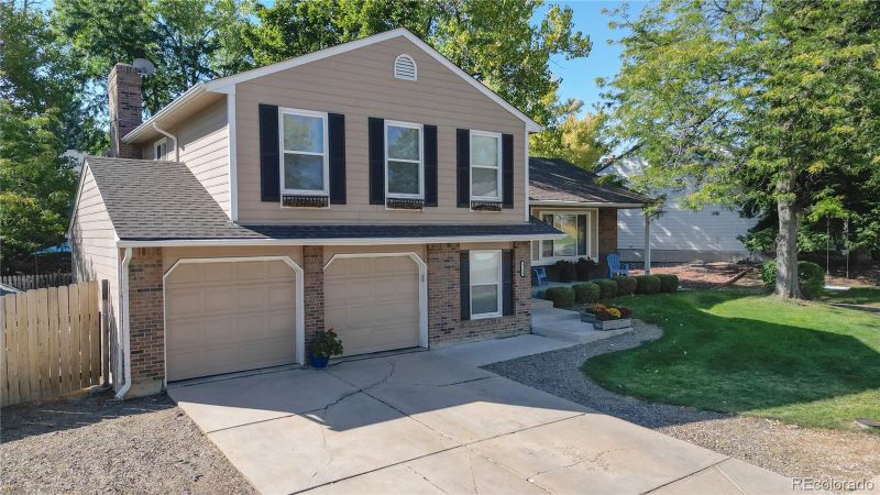 9786 W Morraine Ave, Littleton, CO 80127
