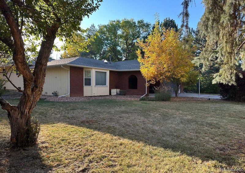 5506 Bitterbush Way, Loveland, CO 80537