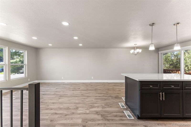 5205 Scranton Ct, Denver, CO 80239