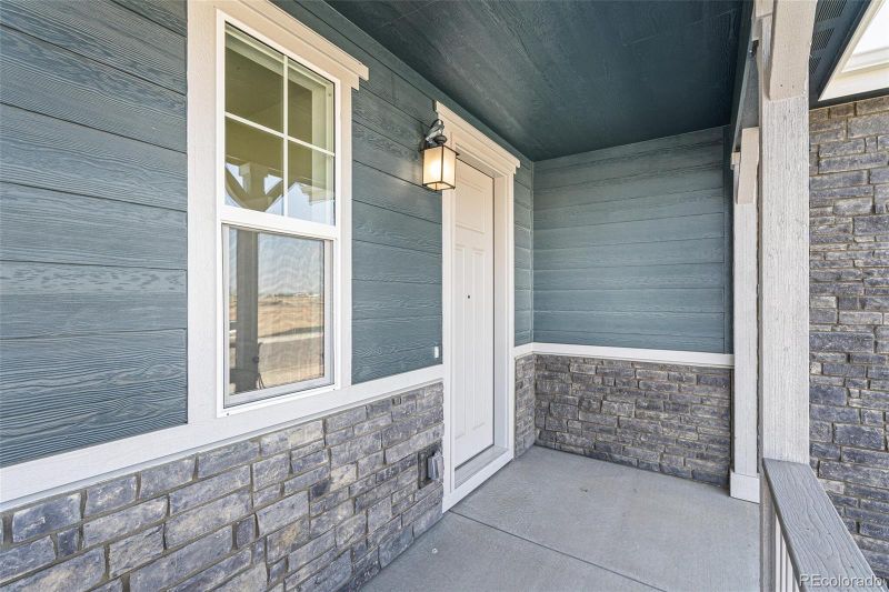 4662 Sunsplash Way, Johnstown, CO 80534
