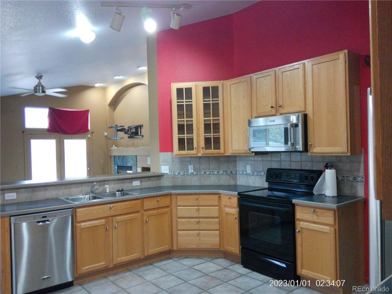 23021 E Alamo Pl, Aurora, CO 80015