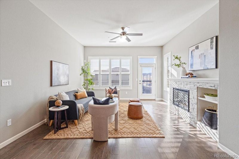 2134 Primo Rd #207, Highlands Ranch, CO 80129