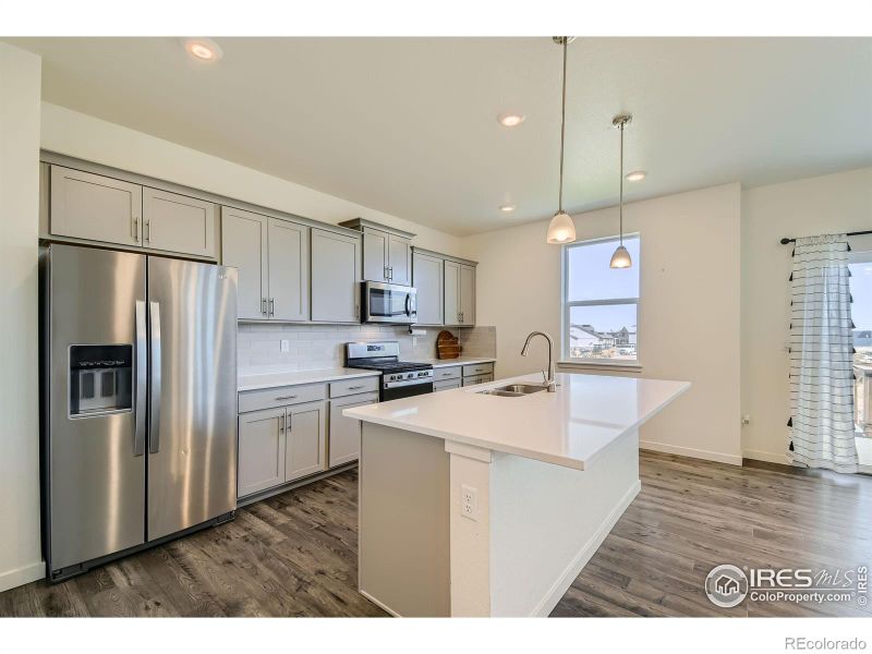 208 N 45th Ave, Brighton, CO 80601