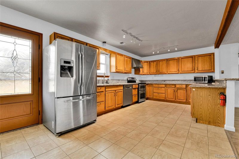 32333 Pine View Dr, Kiowa, CO 80117