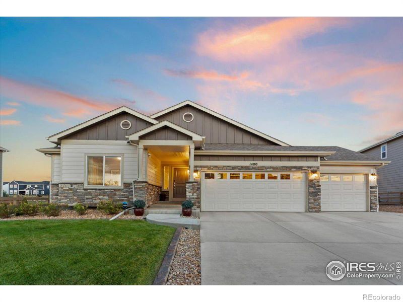 1400 Waterfall St, Timnath, CO 80547