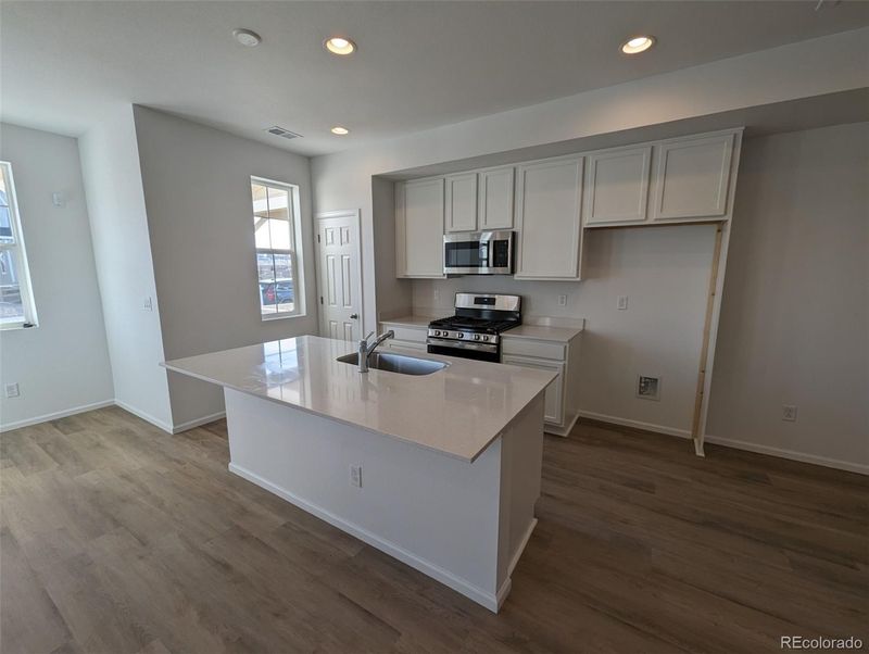 8673 Snake River St, Littleton, CO 80125