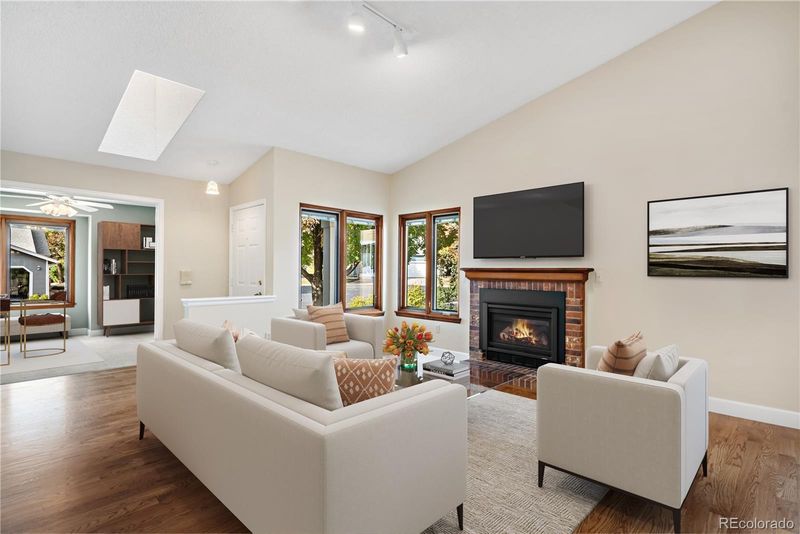 38 Shetland Ct, Highlands Ranch, CO 80130