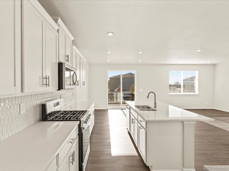 24048 E Atlantic Pl, Aurora, CO 80018