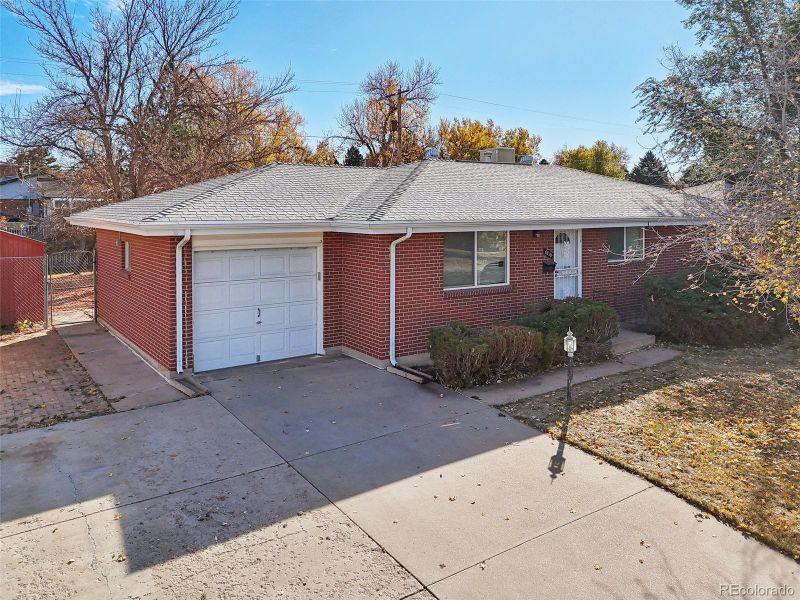 6620 S Downing St, Centennial, CO 80121