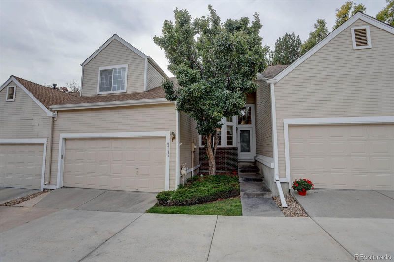 6453 Yank Ct #B, Arvada, CO 80004